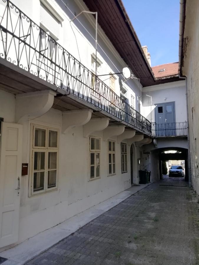 Via Tokaj Vendeghaz Apartment Sátoraljaújhely Exterior foto